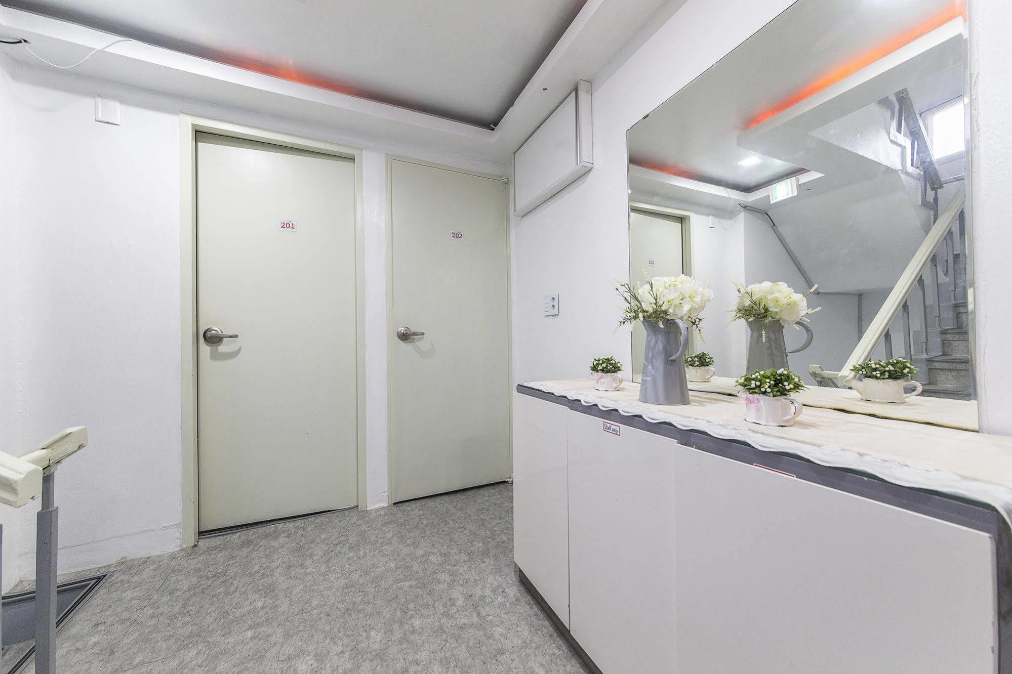 K-Seoul Guesthouse Eksteriør bilde